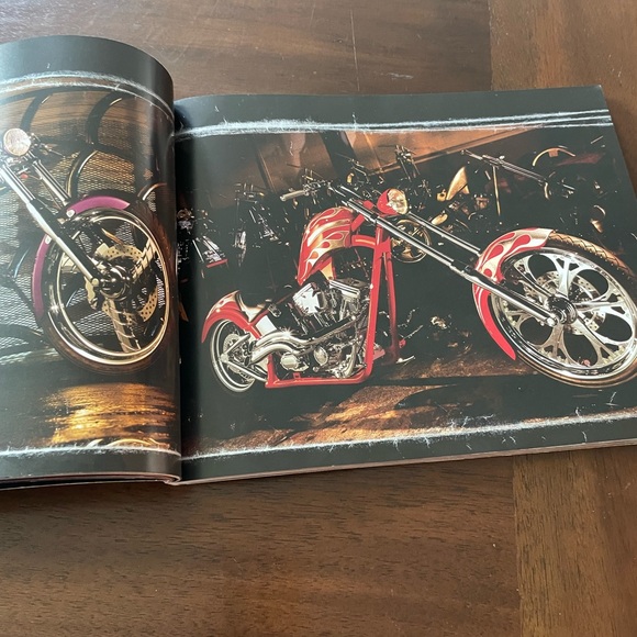 I Am Jesse James - west coast choppers - photo coffee table book - Picture 4 of 5